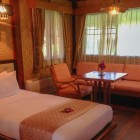 บ้านซันเซ็ท วินเลจ (Beach Superior Cottage)