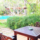 Gold Cottage with Pool View